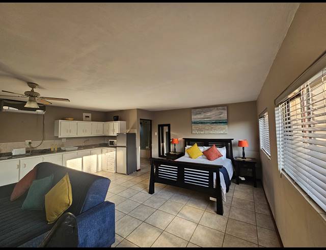 0.5 BEDROOM APARTMENT TO LET IN SHAKAS ROCK